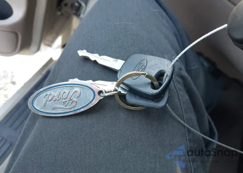 2000 Ford Ranger Xl/Xlt from USA, damaged, VIN 1FTYR14V0YTA60665